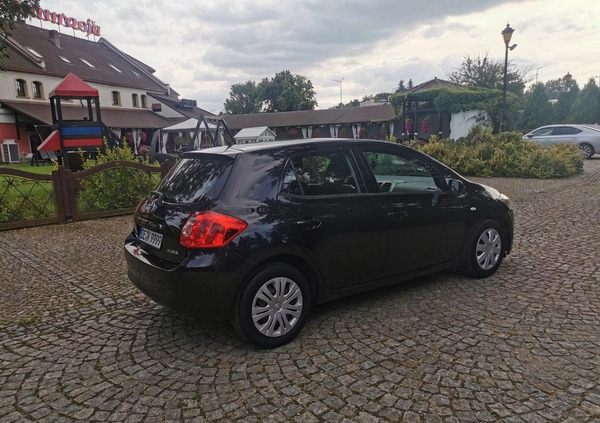 Toyota Auris cena 17900 przebieg: 221520, rok produkcji 2010 z Legnica małe 67